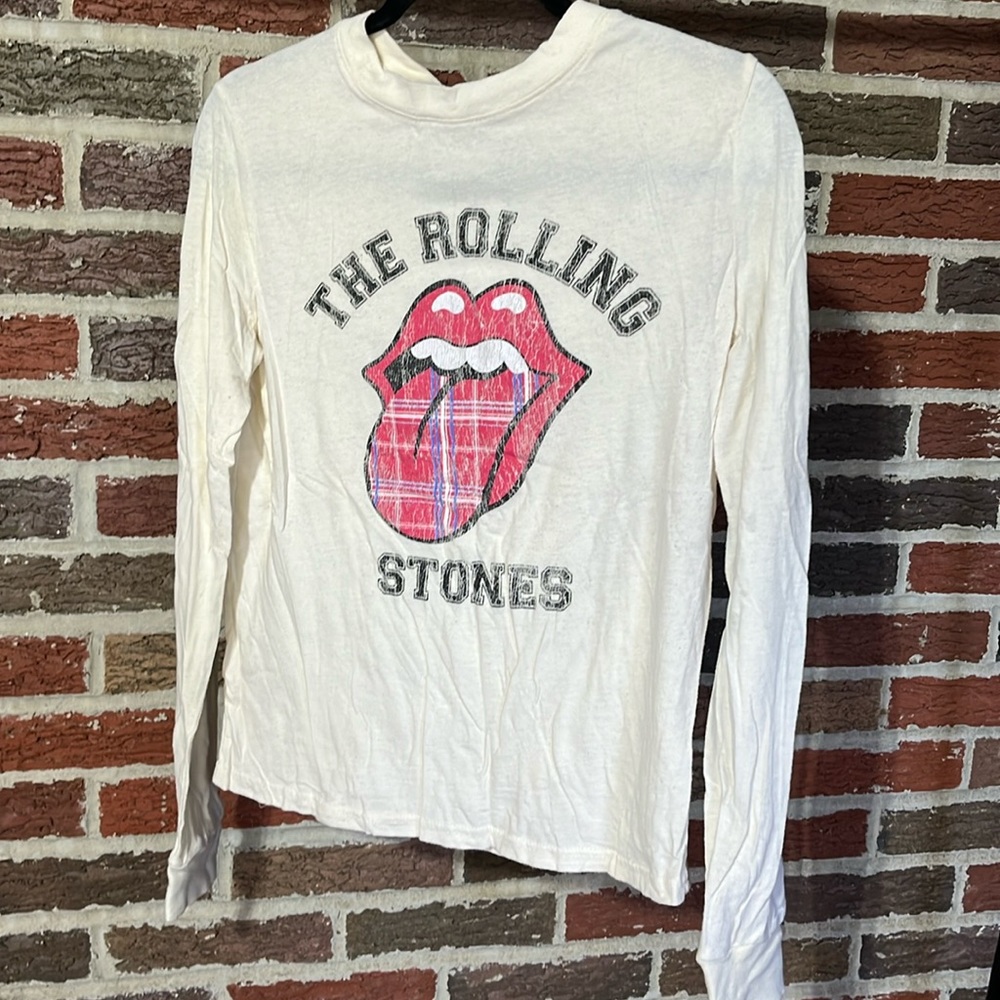 Long sleeve top